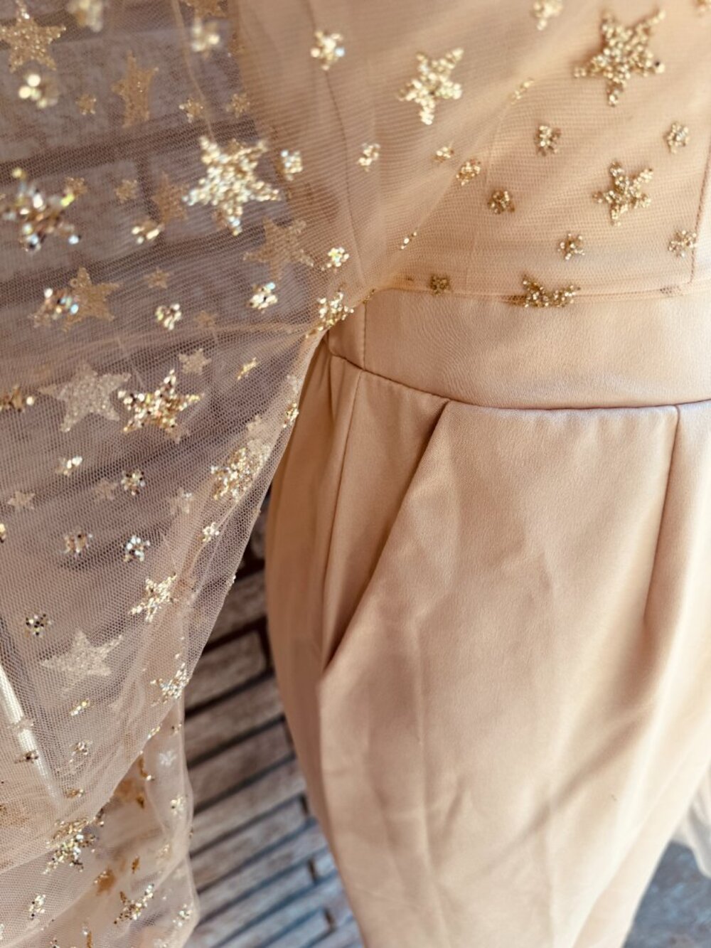 NWT Lilly's Kloset Star Studded Jumpsuit Champagne Starry Tulle Cape Small - Picture 8 of 10